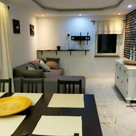 Mieszkanie Wakacyjne Holiday home *